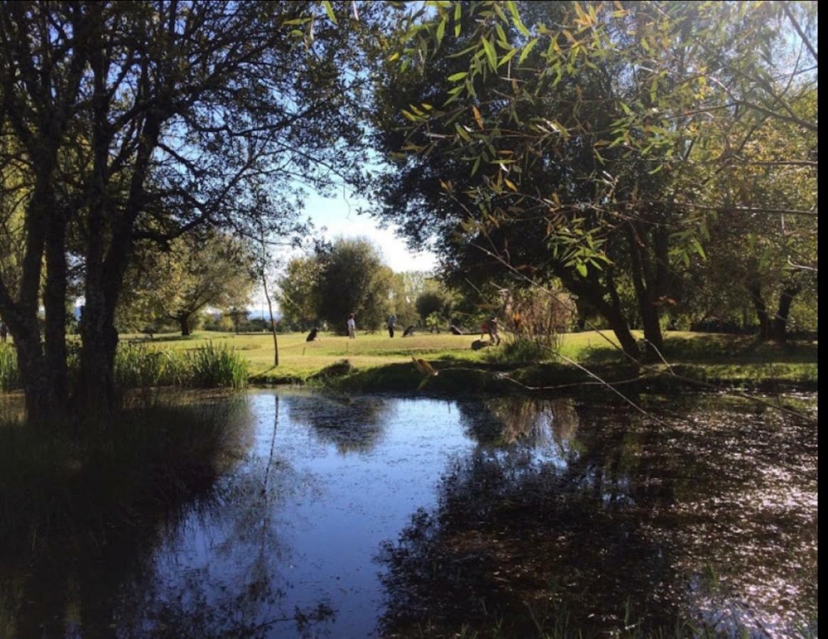 Casita Junto Al Rio En Un Entorno Natural Монфорте-де-Лемос Экстерьер фото